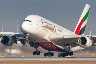 Save £100 on an £800 Emirates booking with American Express