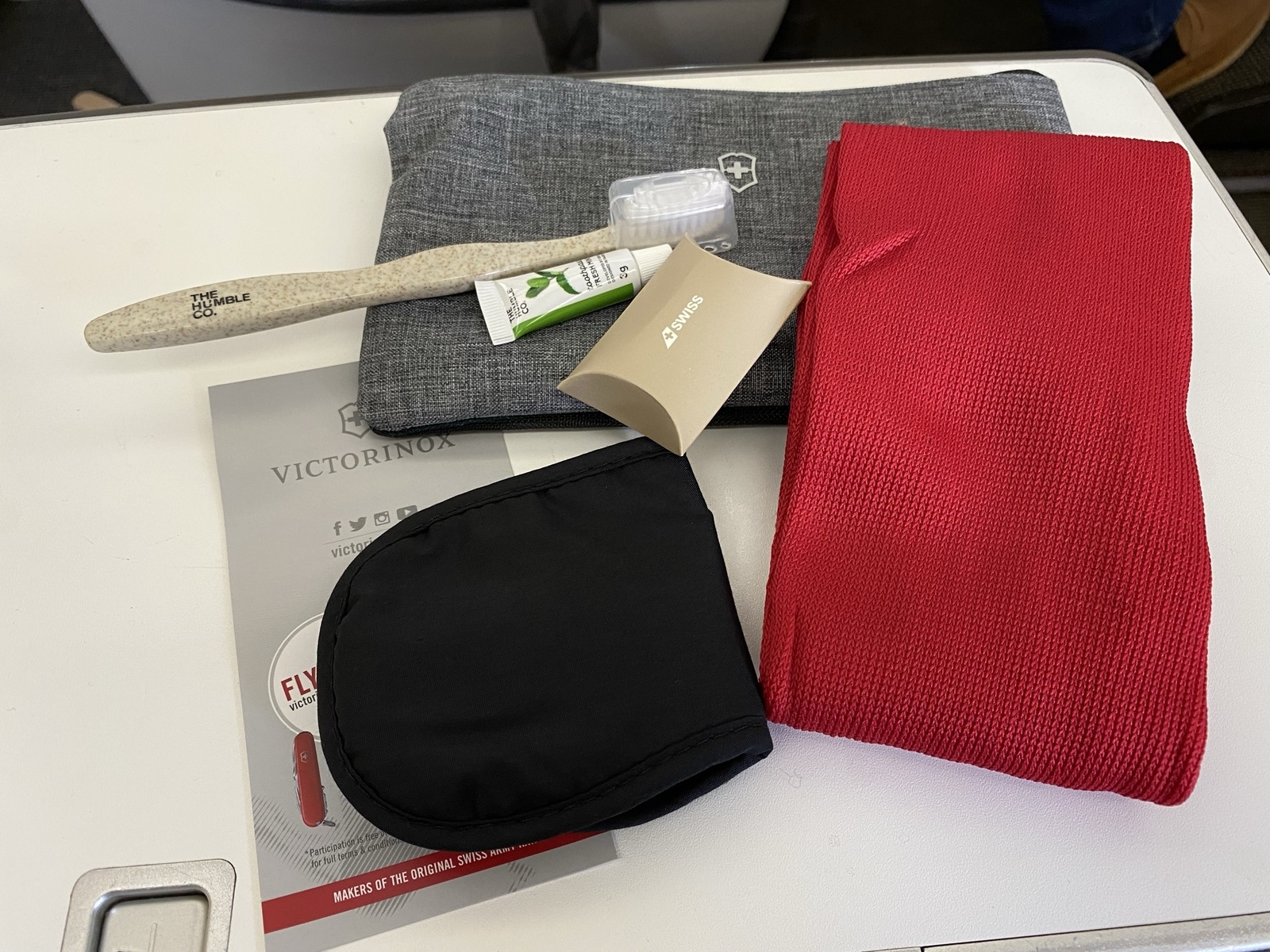 SWISS business class amenity kit contents