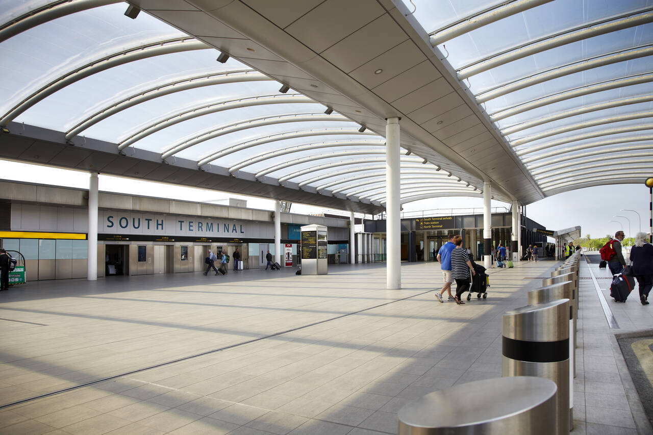 Where does British Airways fly from London Gatwick