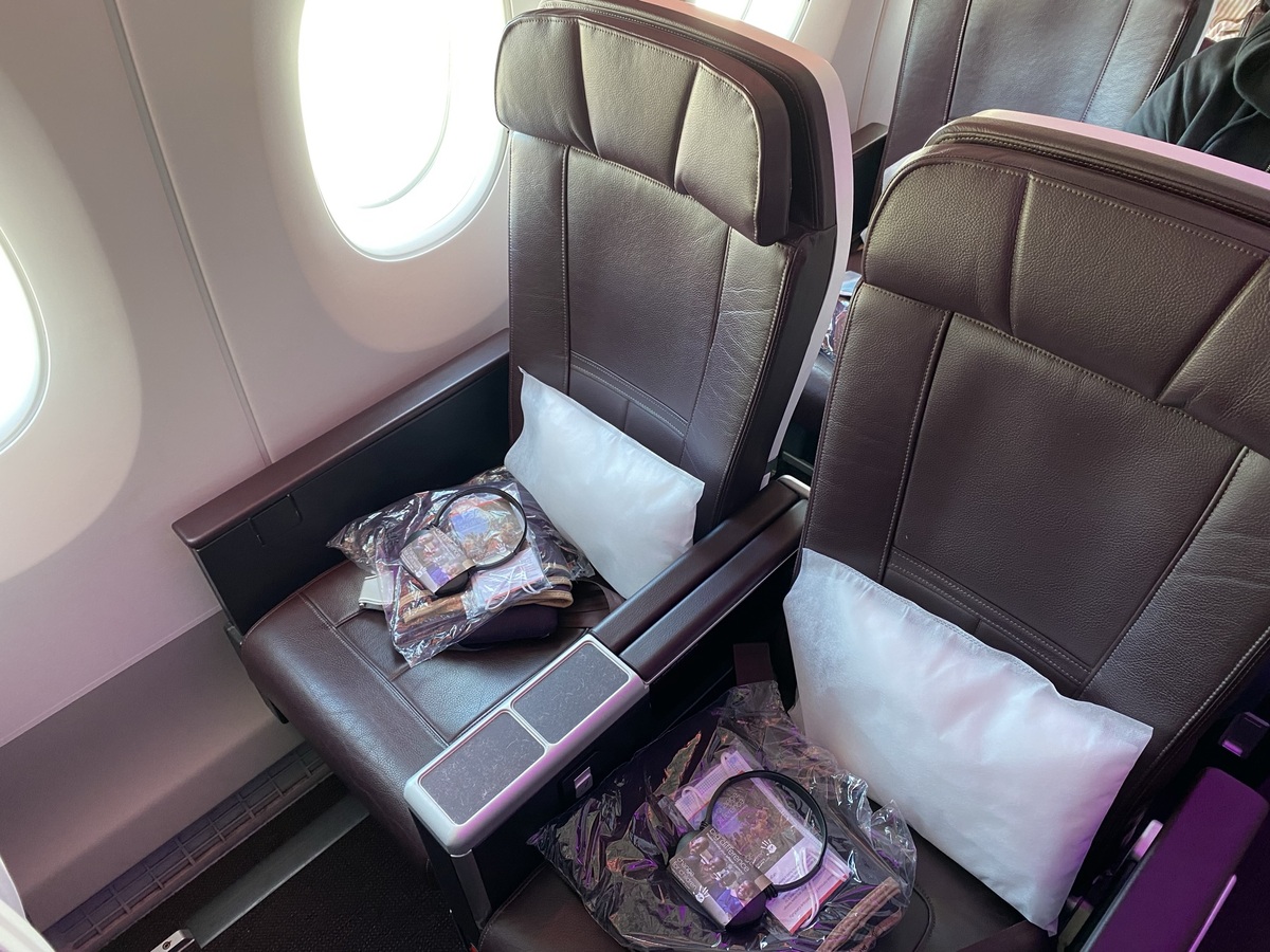 Review How Is Virgin Atlantics Premium Economy Cabin On The A350