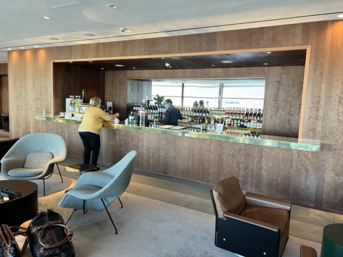 Cathay Pacific Business lounge Heathrow bar