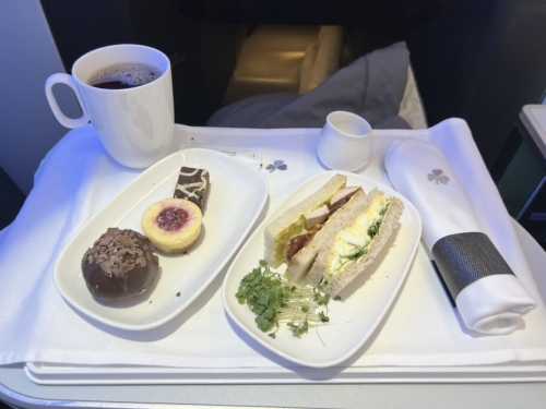 Aer Lingus A330 business class afternoon tea