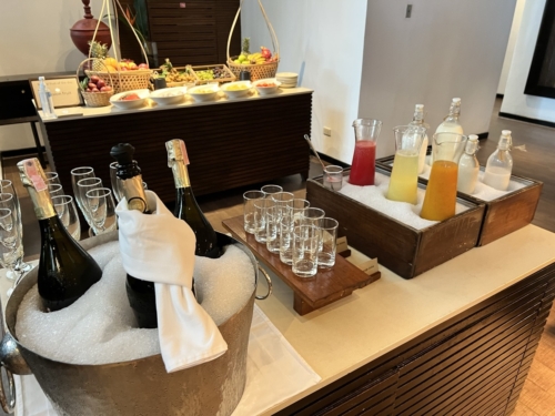 Phulay Bay Ritz Carlton Reserve breakfast champagne juice