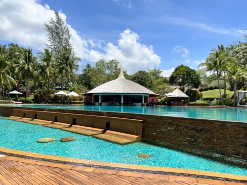 Phulay Bay Ritz Carlton Reserve shallow pool