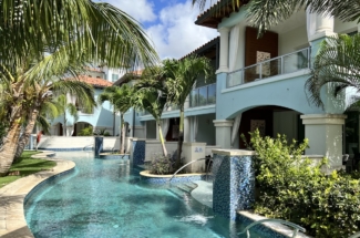 Sandals Royal Barbados swim up pool