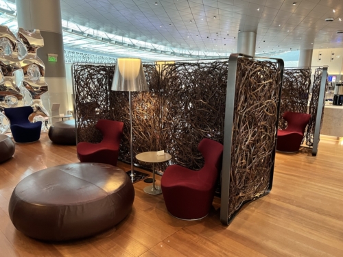 Al Mourjan lounge Doha booths