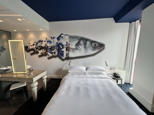 Andaz Amsterdam Prinsengracht king bed