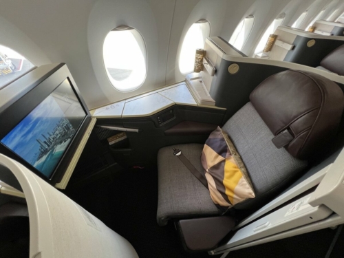 Etihad A350 business studio