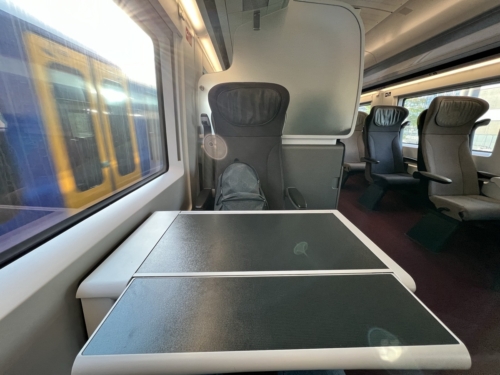 Eurostar Business Premier tray table