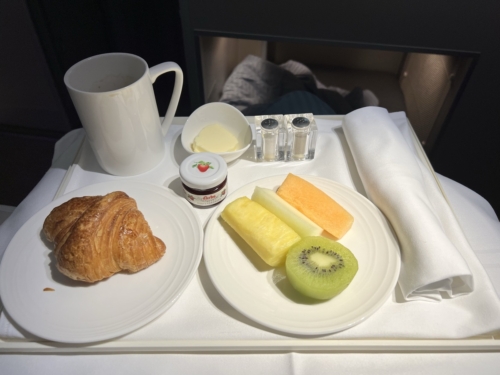 Malaysia Airlines A350 breakfast fruit