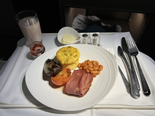 Malaysia Airlines A350 business class breakfast