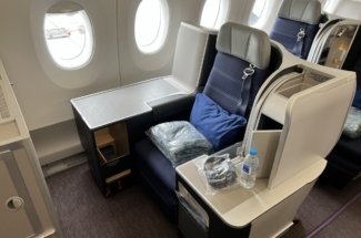 Malaysia Airlines A350 throne seat