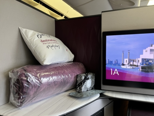 Qatar Airways Qsuite pillow blanket