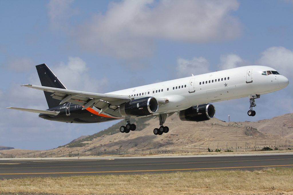 Titan Airways Boeing 757