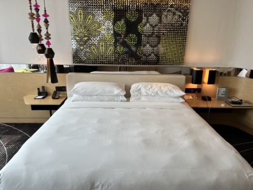 W hotel Kuala Lumpur king bed