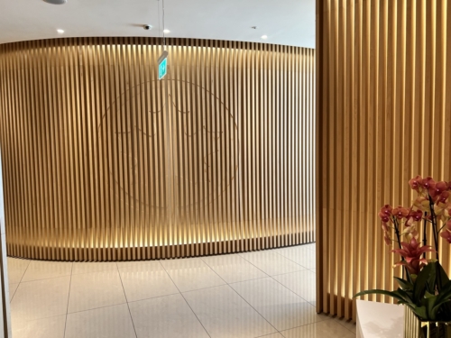 Air Canada Maple Leaf Lounge Heathrow logo