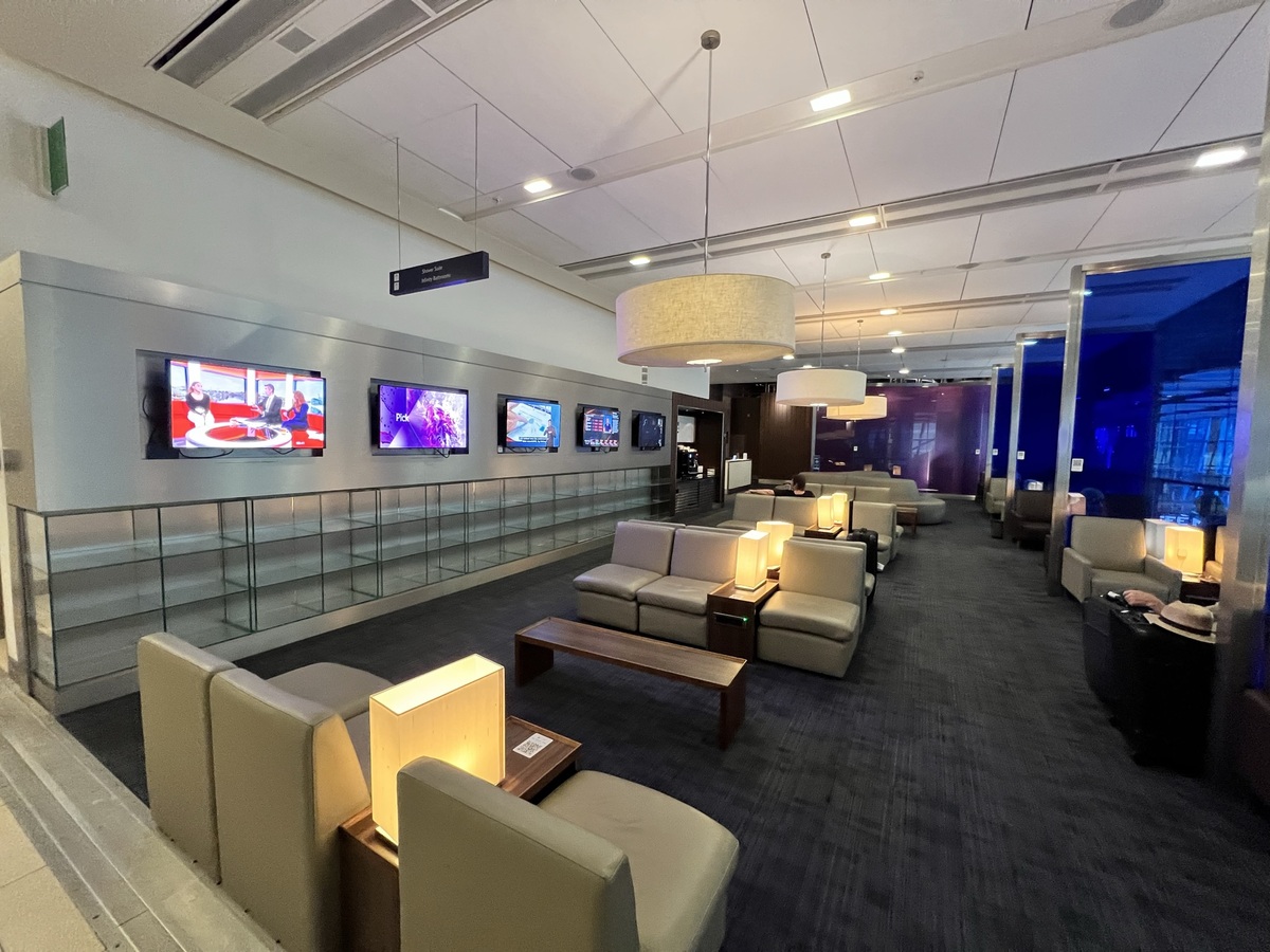 A guide to London Heathrow Airport (LHR) lounges