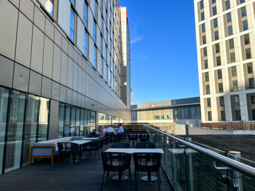 Hyatt Regency Stratford elondi terrace