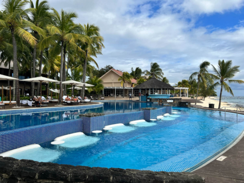 Le Meridien Ile Maurice Nirvana pool 2