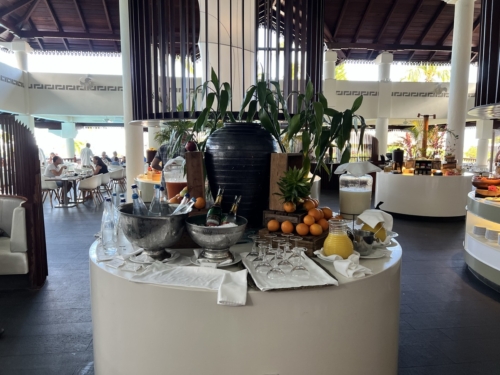 Sofitel Mauritius Imperial magnifique room breakfast drinks