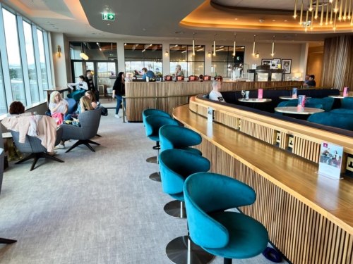 Review Plaza Premium Lounge Edinburgh Airport