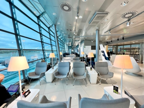 Finnair Schengen lounge seating