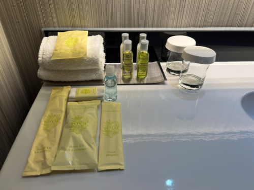 Hilton Heathrow T4 bathroom amenities