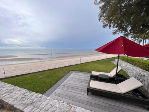 Review Hyatt Regency Hua Hin hotel Thailand