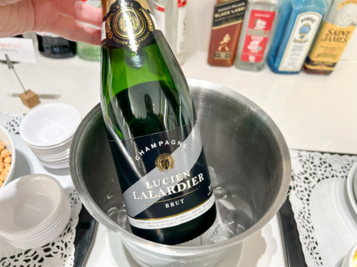 Extime (British Airways) lounge at Paris Charles de Gaulle Terminal 2B