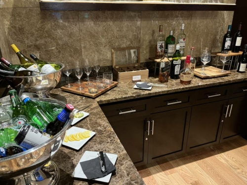 Intercontinental Boston club lounge drink alcohol
