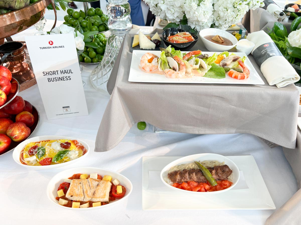 Turkish Airlines new menus SMORT HAUL BUSINESS 