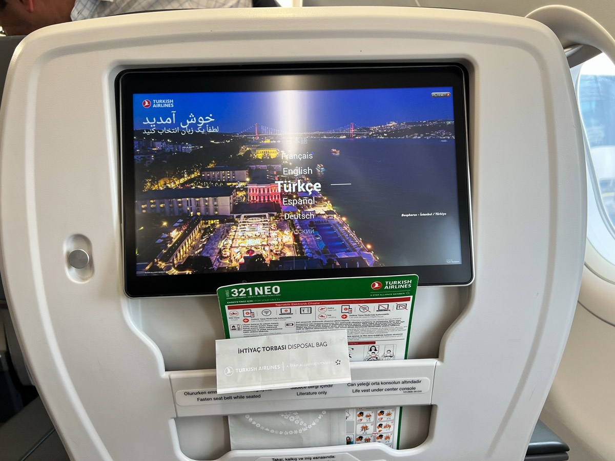 Review: Turkish Airlines business class on an A321neo  HTIVAG TORBAS! SPOSALBAG 