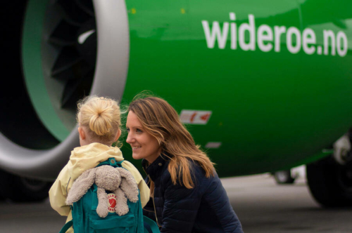 Norwegian buys Widerøe