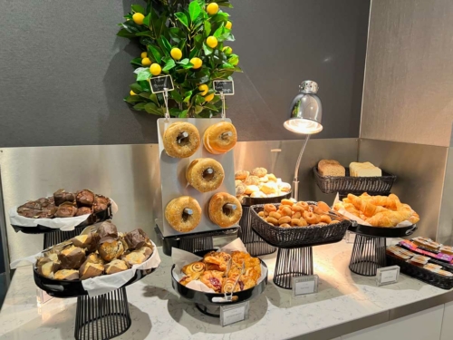 Review: the United Club lounge at London Heathrow Terminal 2