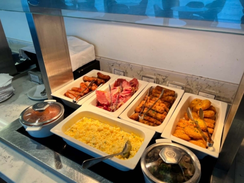 Review: the United Airlines Global Services lounge at Heathrow Terminal 2