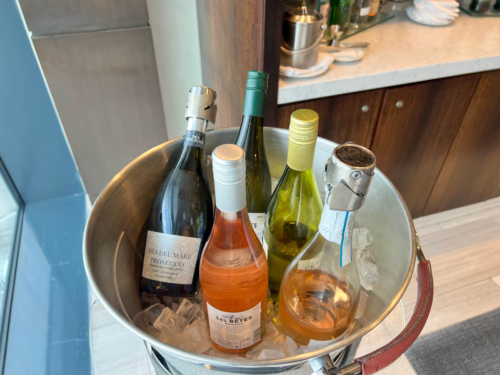 Review: the United Airlines Global Services lounge at Heathrow Terminal 2