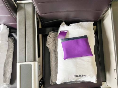 Review United Premium Plus (premium economy) London to San Francisco