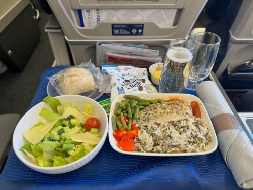 Review United Premium Plus (premium economy) London to San Francisco