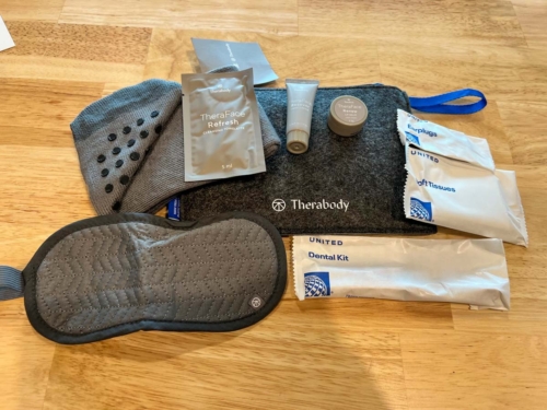 Review United Premium Plus (premium economy) London to San Francisco