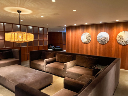 Review: Cathay Pacific The Pier Business Class lounge, Hong Kong