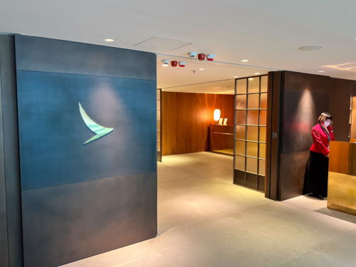 Review: Cathay Pacific's The Pier First Class lounge, Hong Kong