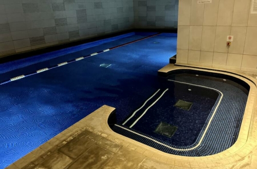 Hilton Bournemouth hotel swimming pool