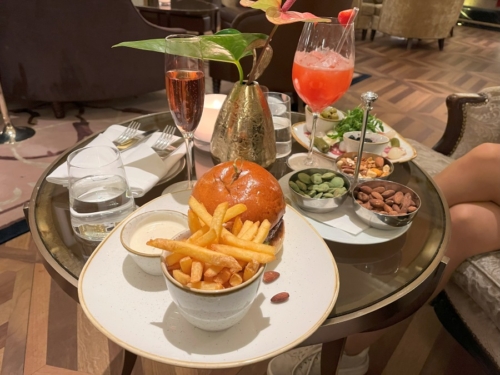 Hotel Imperia Vienna bar snack
