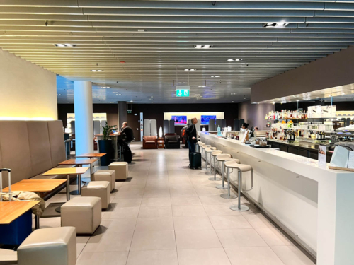 Review: Lufthansa's Senator Lounge H24, Munich Airport