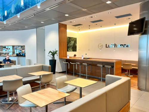 Review: Lufthansa's Senator Lounge H24, Munich Airport