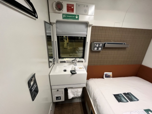 Caledonian Sleeper bedroom
