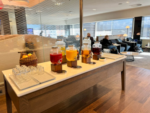 Review: British Airways lounge at Edinburgh Airport