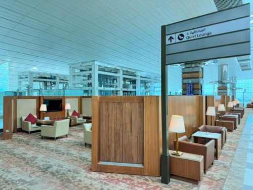 Review: Emirates Business Class Lounge, Dubai T3