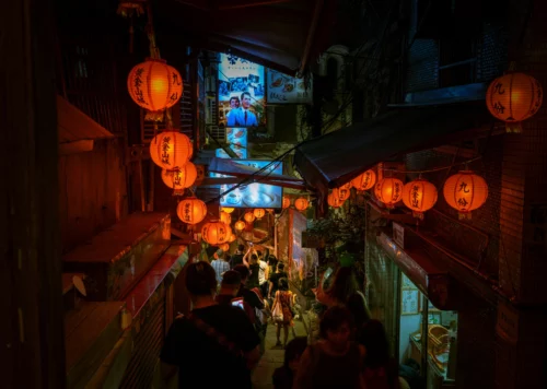 What can you do in Taipei and Taiwan?