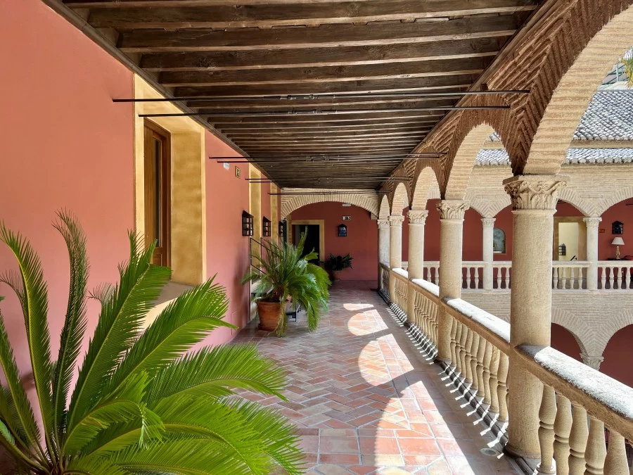 Palacio de Santa Paula courtyard first floor
